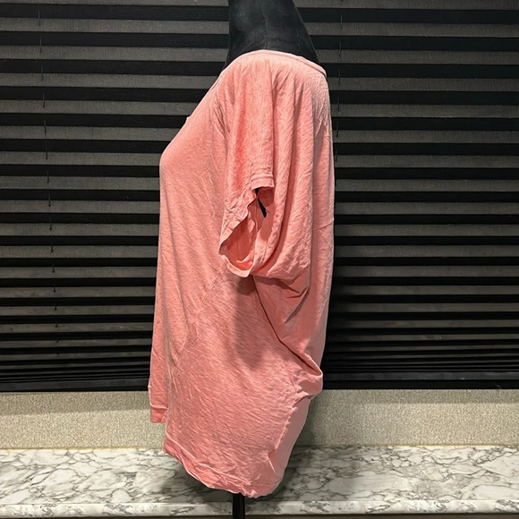 Splendid Women’s Washed Pink Notched V-Neck SS Supima Cotton T-Shirt Small - Picture 2 of 7